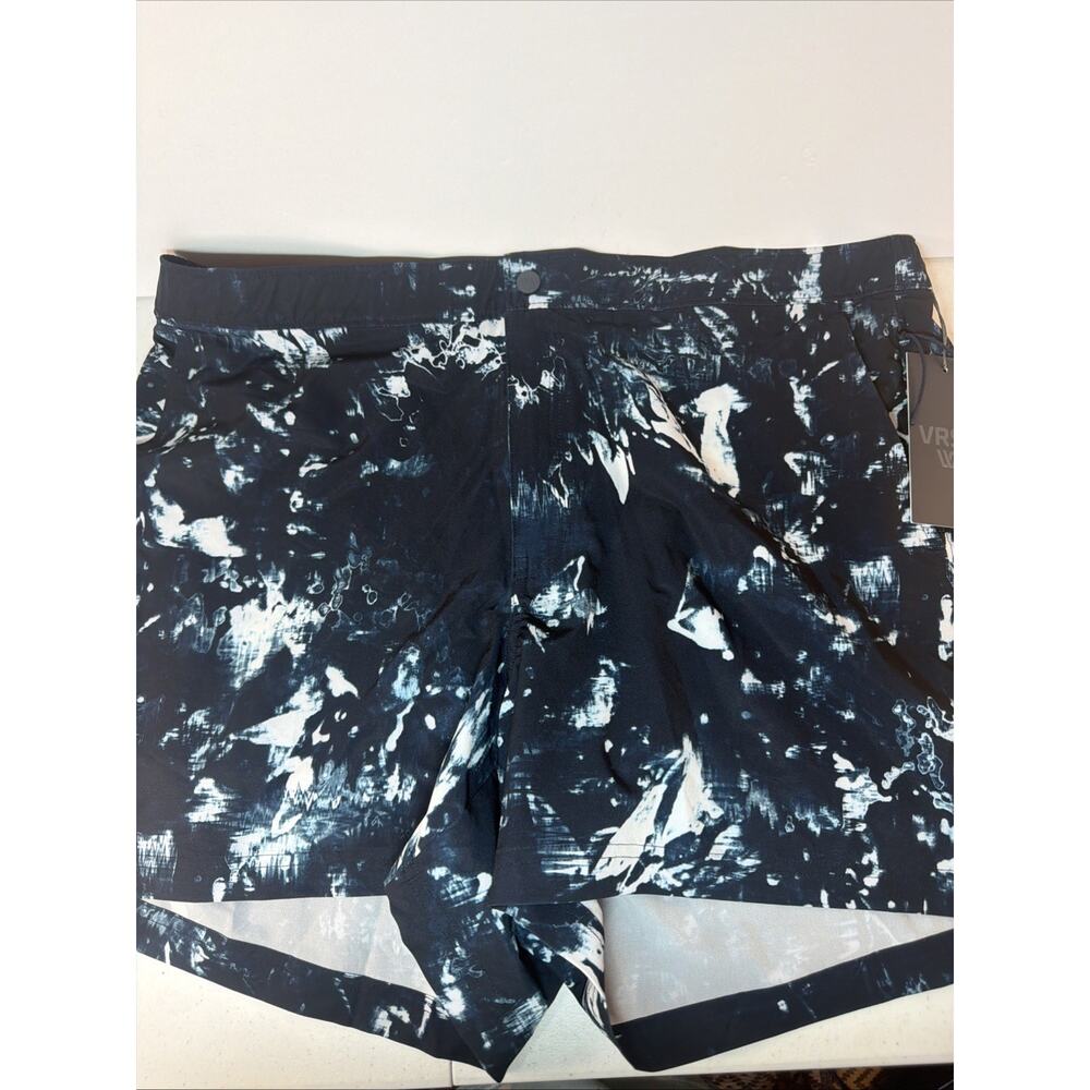 VRST Men’s 5” Resort Shorts Indigo Craft Print NEW SIZE XL